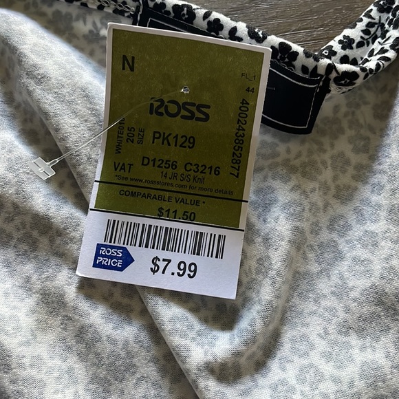 Cute soft shirt with cross in the frount. New with tags - Picture 3 of 3